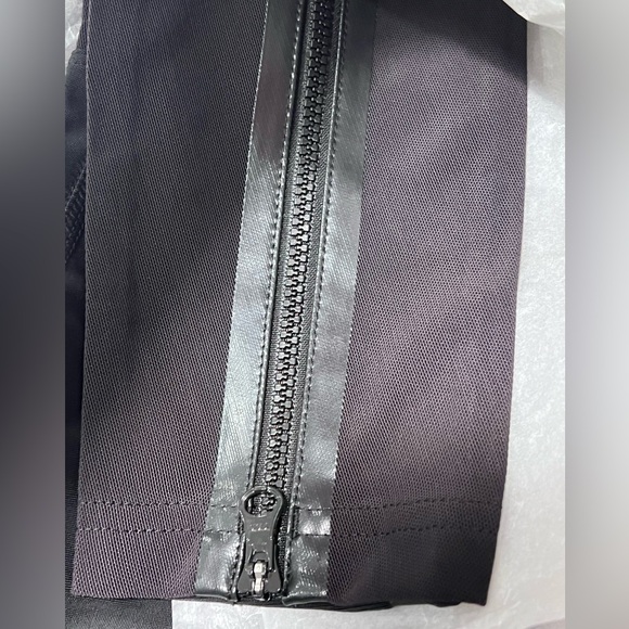 Adidas by Stella McCartney $95 Women's Run Long Leggings Black Zip Pants - Picture 3 of 16